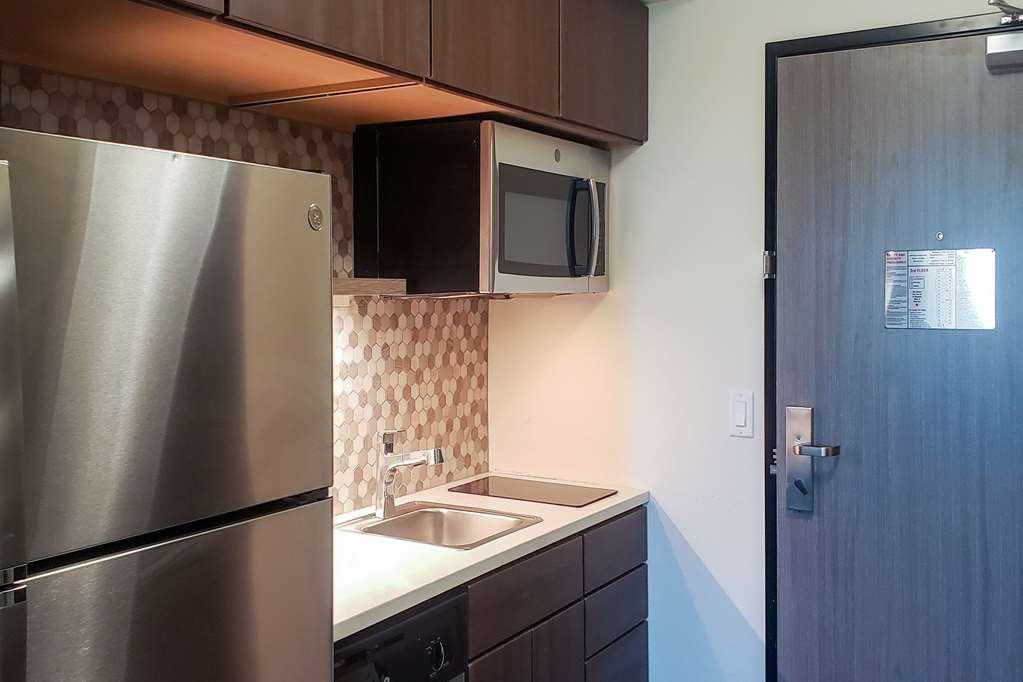 Mainstay Suites Waukee-West Des Moines Rum bild
