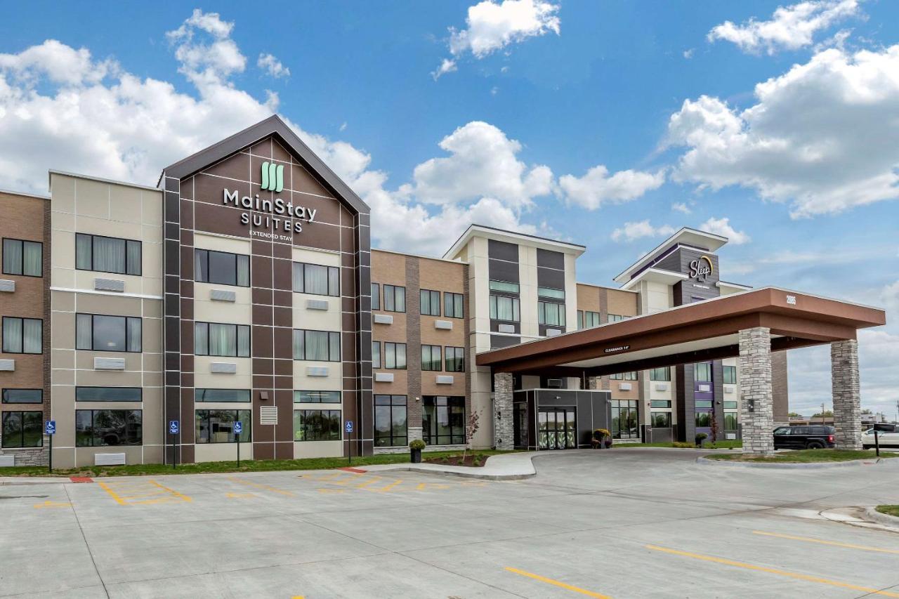 Mainstay Suites Waukee-West Des Moines Exteriör bild
