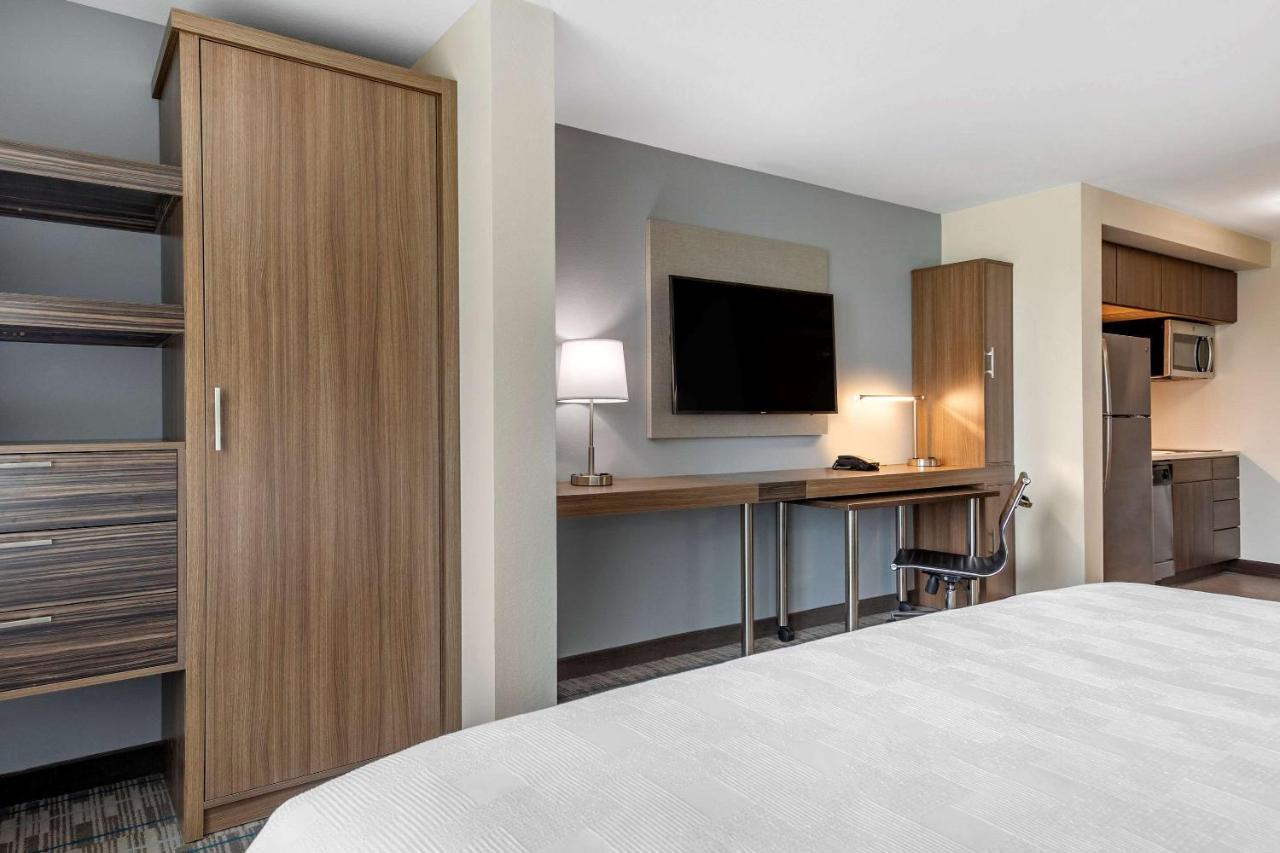 Mainstay Suites Waukee-West Des Moines Exteriör bild