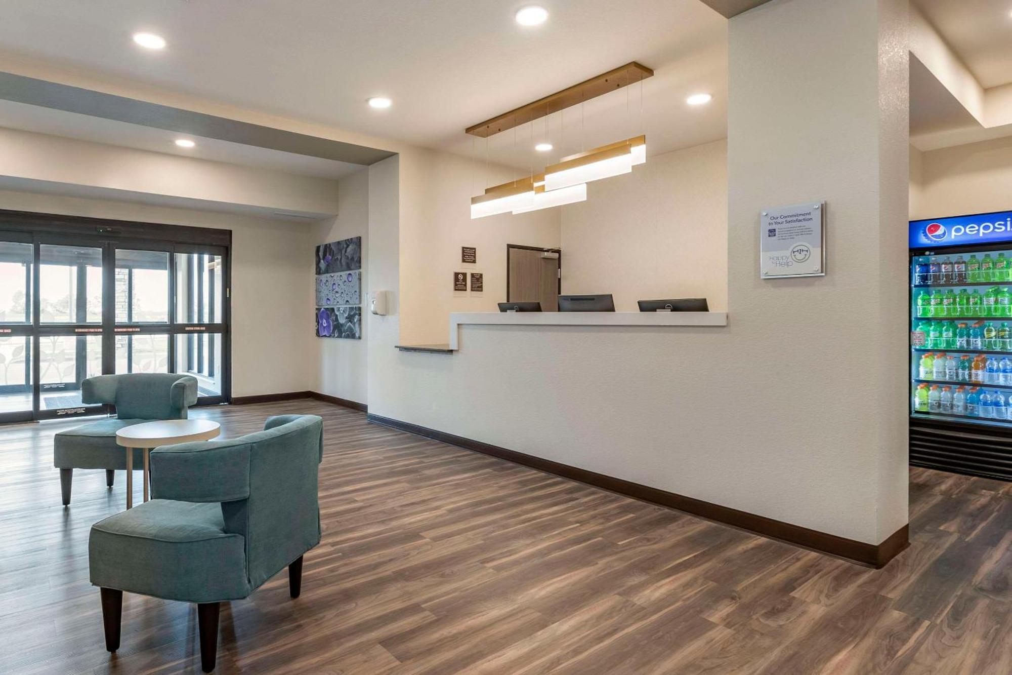 Mainstay Suites Waukee-West Des Moines Exteriör bild
